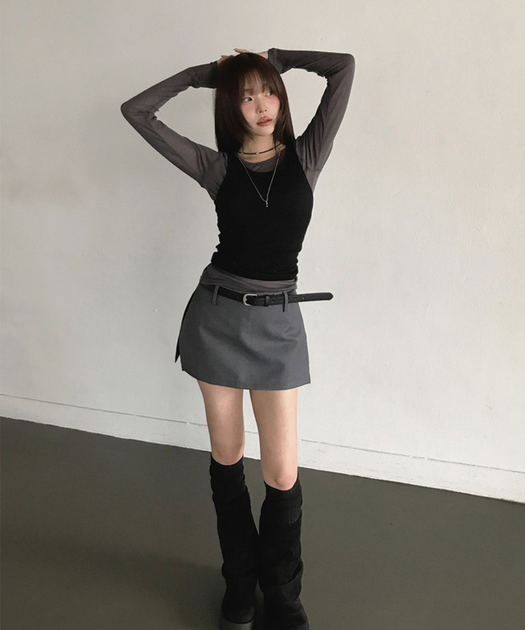 【ベルト付き】サイドスリットミニスカートパンツ CHARCOAL