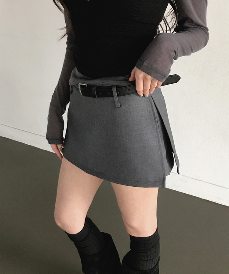 【ベルト付き】サイドスリットミニスカートパンツ CHARCOAL