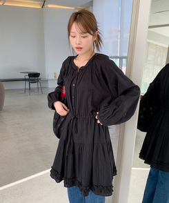 アイレットストリングフレアワンピース BLACK