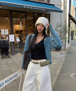 Vネックレースキャミソール BLACK