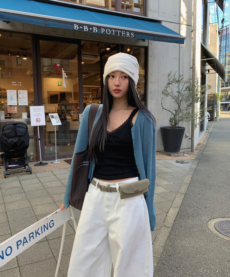 Vネックレースキャミソール BLACK