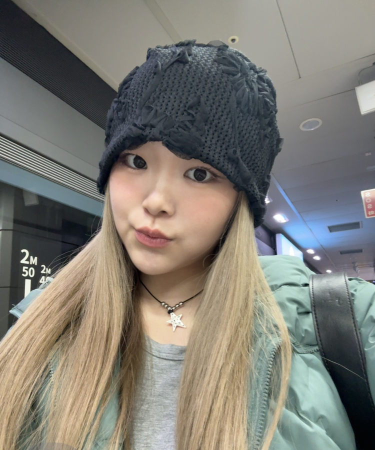 플라워 비니 블랙