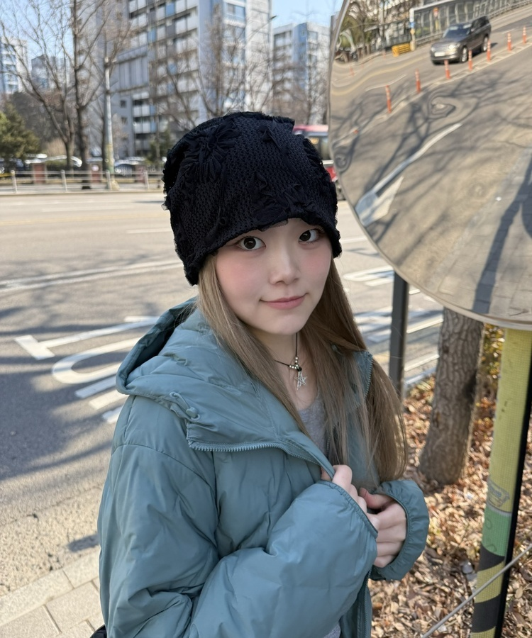 플라워 비니 블랙