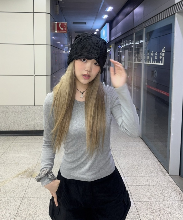 플라워 비니 블랙