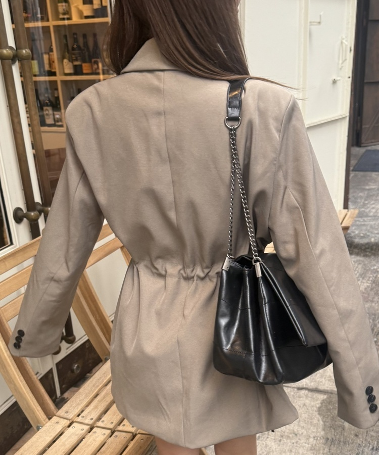 スクエアチェーンクロスバッグ BLACK