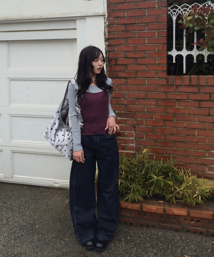 도트 나일론 숄더백 실버