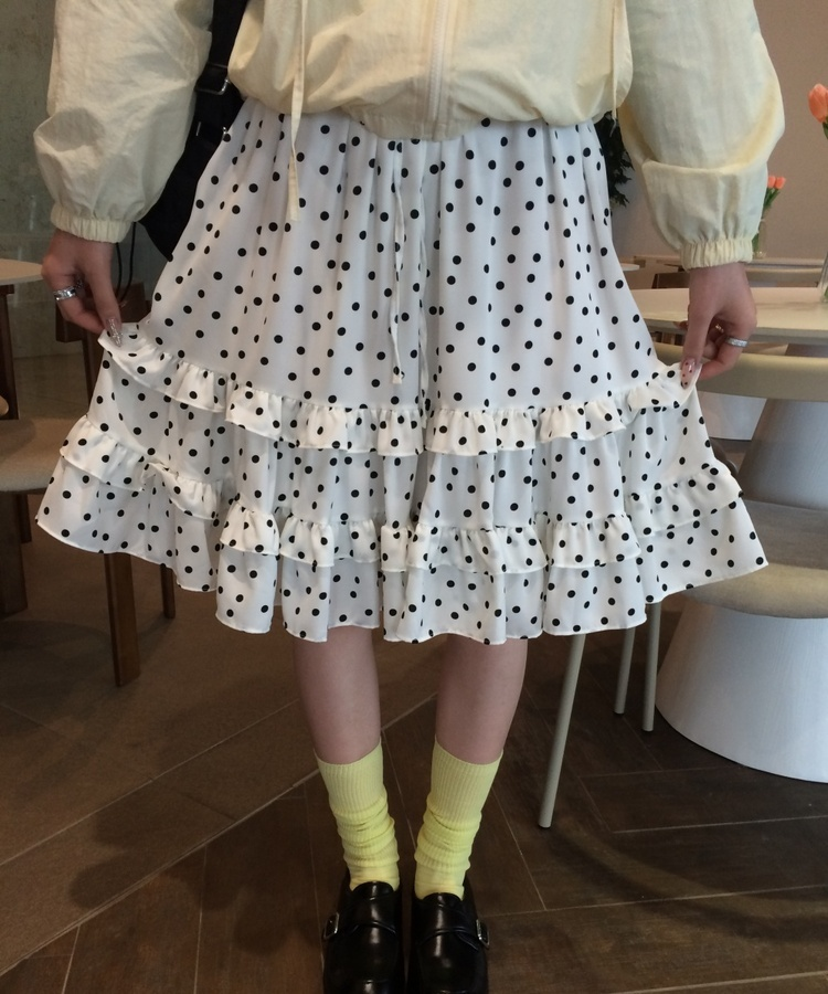 도트 프릴 스커트 아이보리
