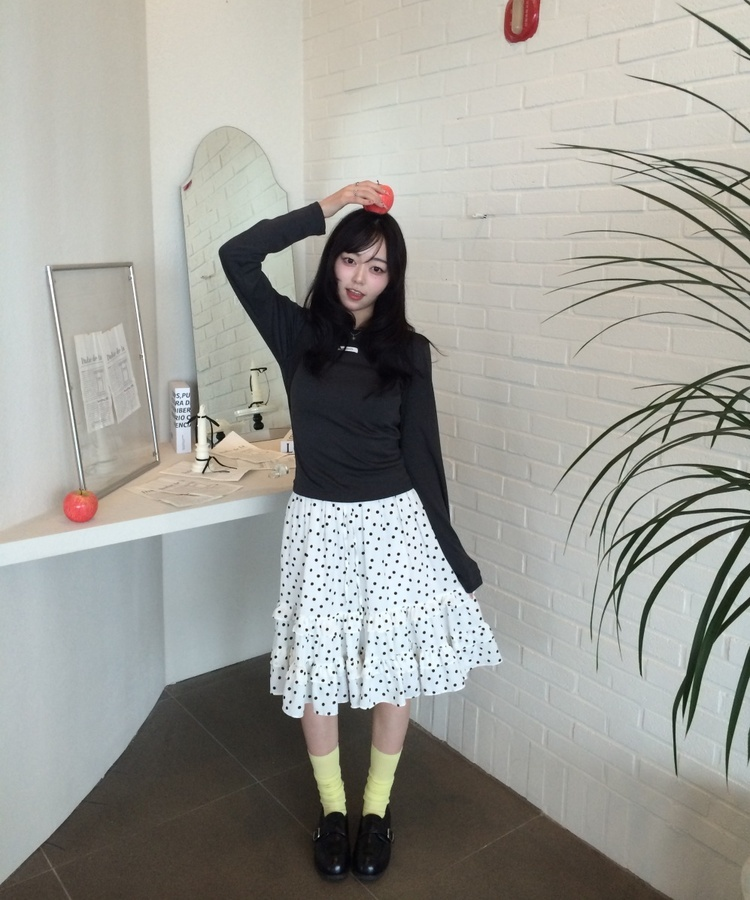 도트 프릴 스커트 아이보리