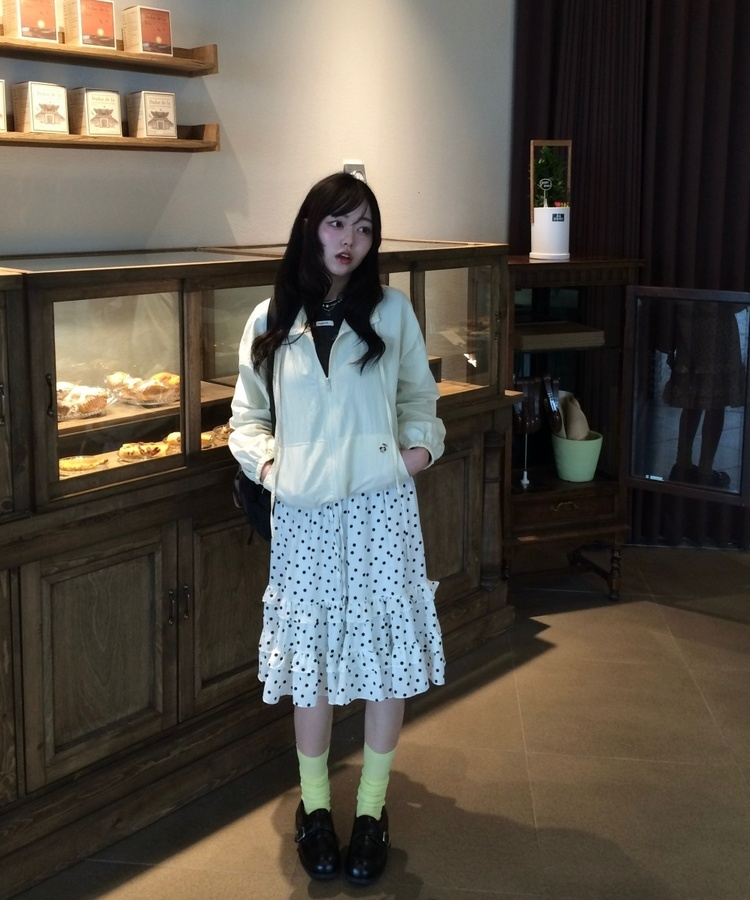 도트 프릴 스커트 아이보리