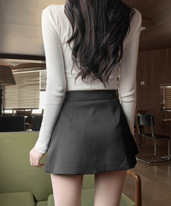 レースリボンパンチングTシャツ IVORY