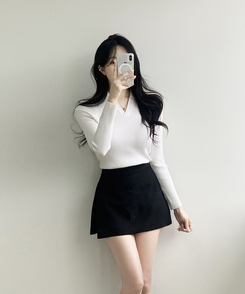 Vネックリブニット IVORY