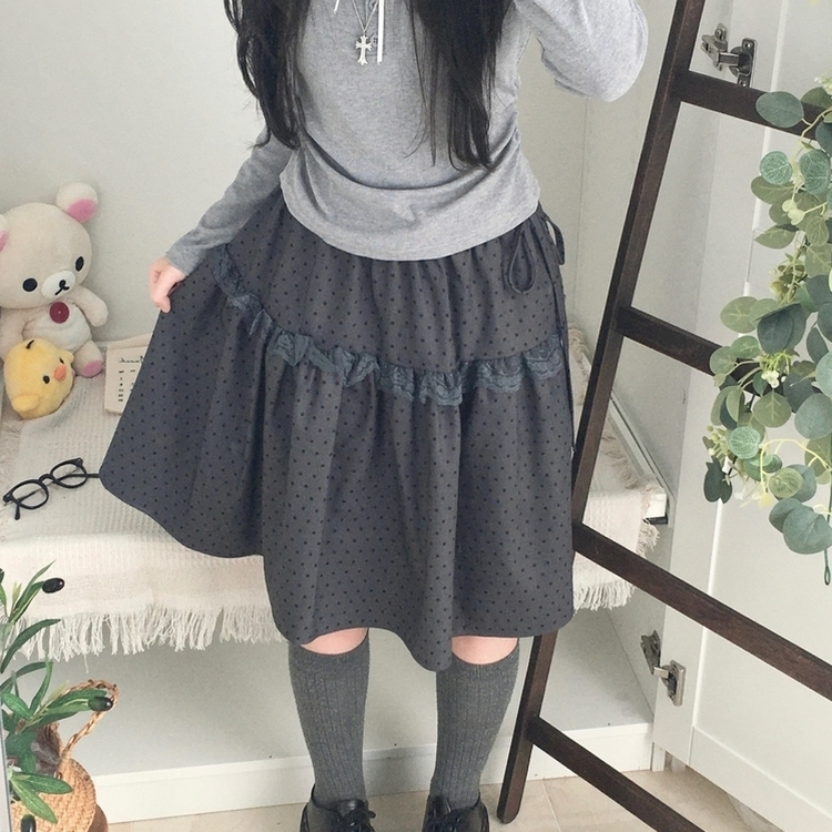 무채색 도트 사이드리본 밴딩 레이스 캉캉 미디 스커트 봄 여름 가을 겨울 하객 개강 일 그레이