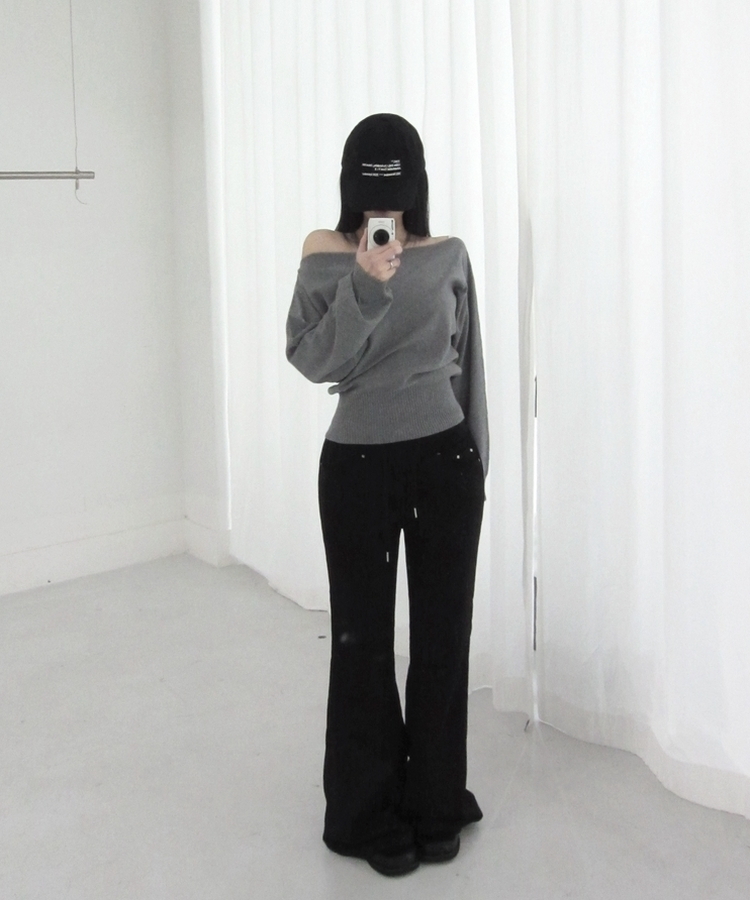 ワイドブーツカットパンツ BLACK