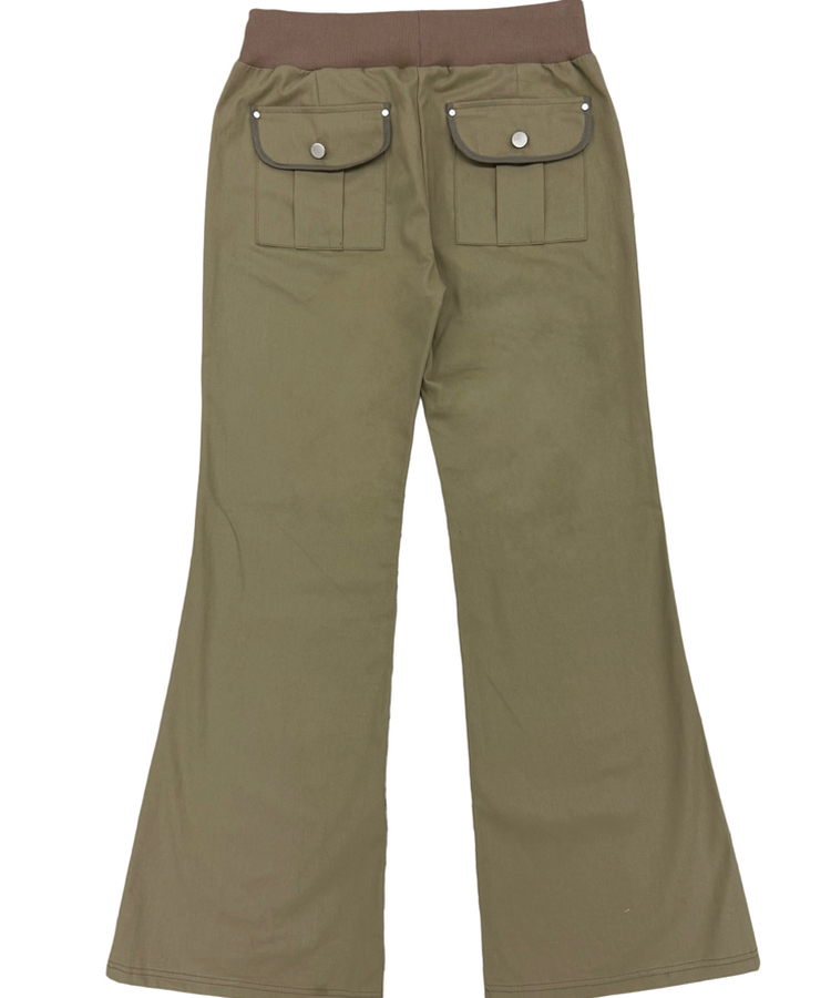 ワイドブーツカットパンツ