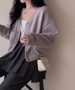 Vネックレザーラベルカーディガン(5color) PURPLE