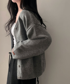 Vネックレザーラベルカーディガン(5color) GREY