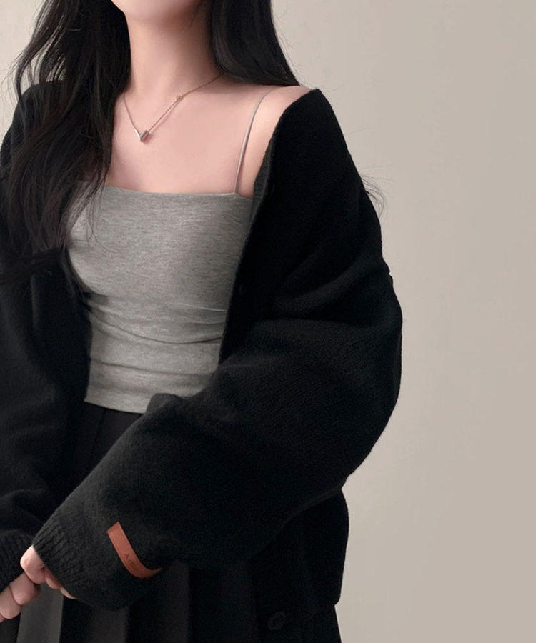 Vネックレザーラベルカーディガン(5color) BLACK