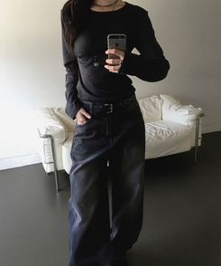 ベーシックデイリースリム無地長袖Tシャツ(5color) BLACK