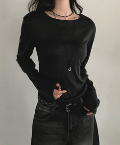 ベーシックデイリースリム無地長袖Tシャツ(5color) BLACK