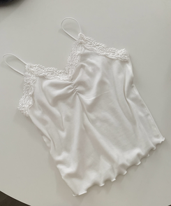 로제 레이스 꽃 셔링 슬리브리스 나시