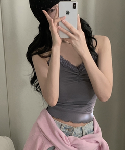 로제 레이스 꽃 셔링 슬리브리스 나시 차콜