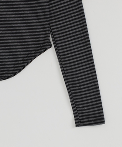 ボタンストライプトップス