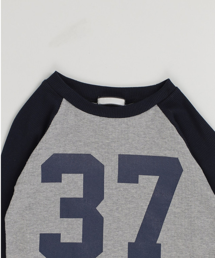 バイカラーナンバーTシャツ