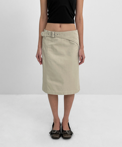 ウォッシュドレザーフラットシューズ BROWN