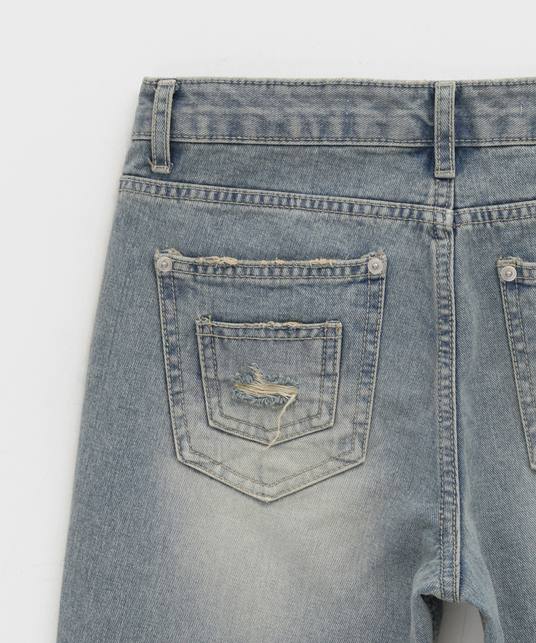 ダメージブーツカットデニムパンツ