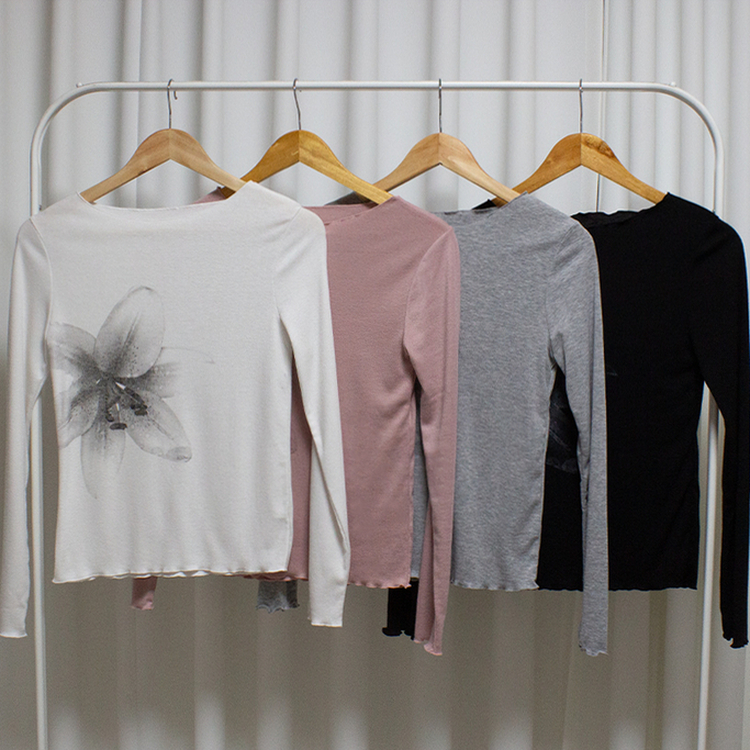 プリントスリム長袖Tシャツ