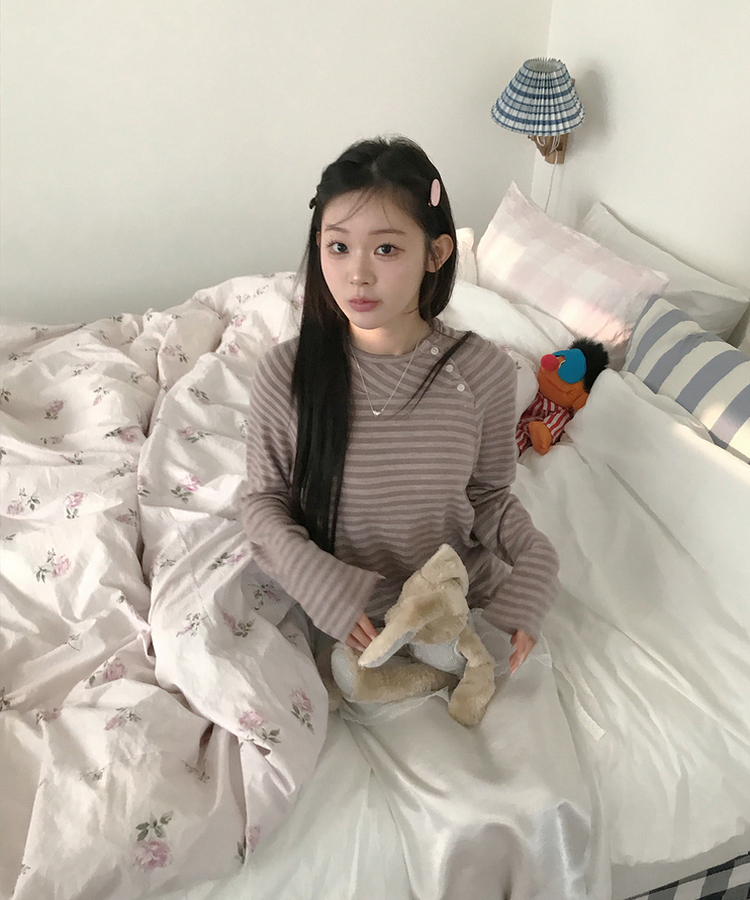 ボタンフードトップス NUDE PINK