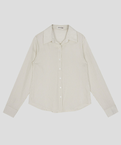 シンプルストライプシャツ