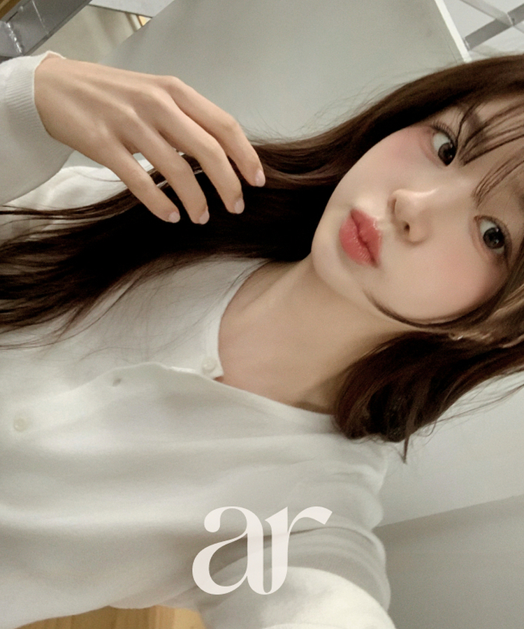 (なめらかタッチ / 華奢見え / デイリーカーディガン♥) シルバーペンダント付き ベーシックラウンドカーディガン IVORY