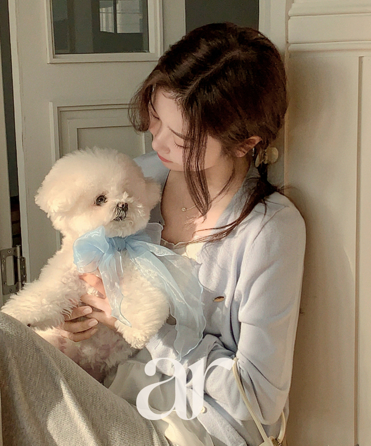 (なめらかタッチ / 華奢見え / デイリーカーディガン♥) シルバーペンダント付き ベーシックラウンドカーディガン SKYBLUE