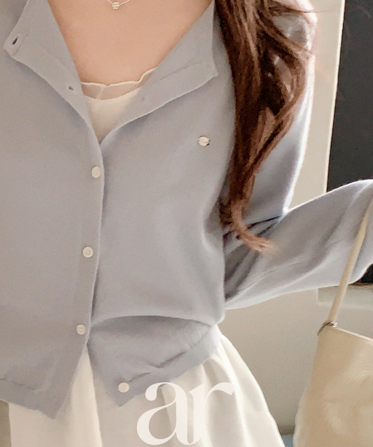 (なめらかタッチ / 華奢見え / デイリーカーディガン♥) シルバーペンダント付き ベーシックラウンドカーディガン SKYBLUE