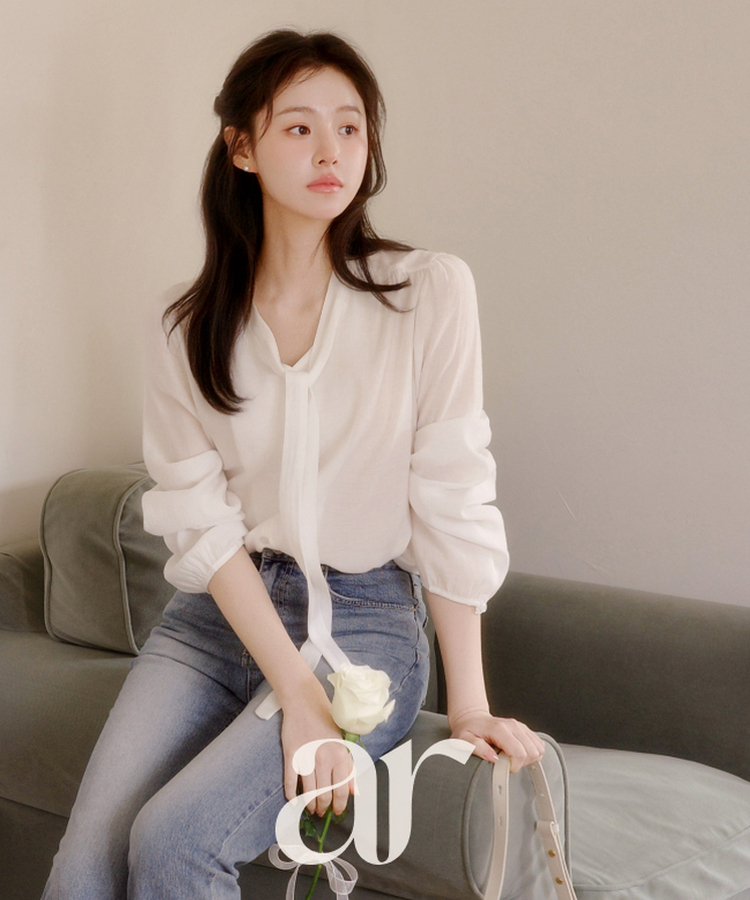 （MADE／着回し力抜群／シワになりにくい／ベストセラー♥）タイ付き 長袖ブラウス IVORY