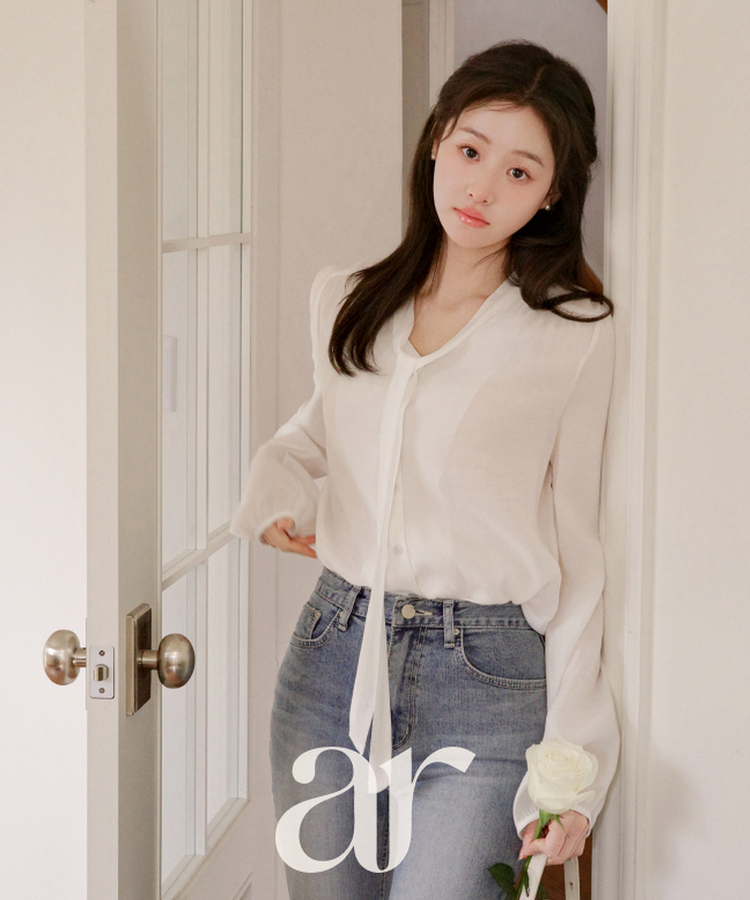 （MADE／着回し力抜群／シワになりにくい／ベストセラー♥）タイ付き 長袖ブラウス IVORY