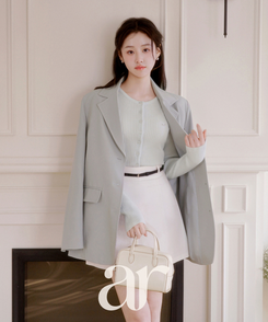 （MADE／ブランド級クオリティ／上品シルエット／シワになりにくい）シングルボタン バックベント テーラードジャケット SKYBLUE