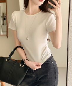 (モダール＋しっかりスパン／細見えフィット)   コットン 無地 クロップド 半袖Tシャツ   IVORY