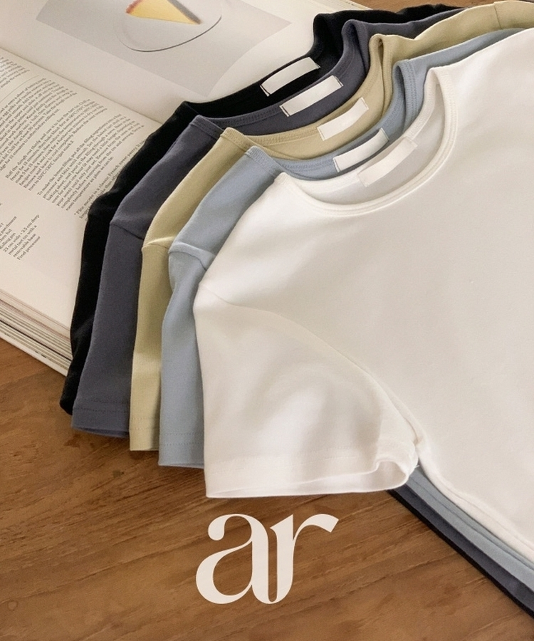 (モダール＋しっかりスパン／細見えフィット)   コットン 無地 クロップド 半袖Tシャツ