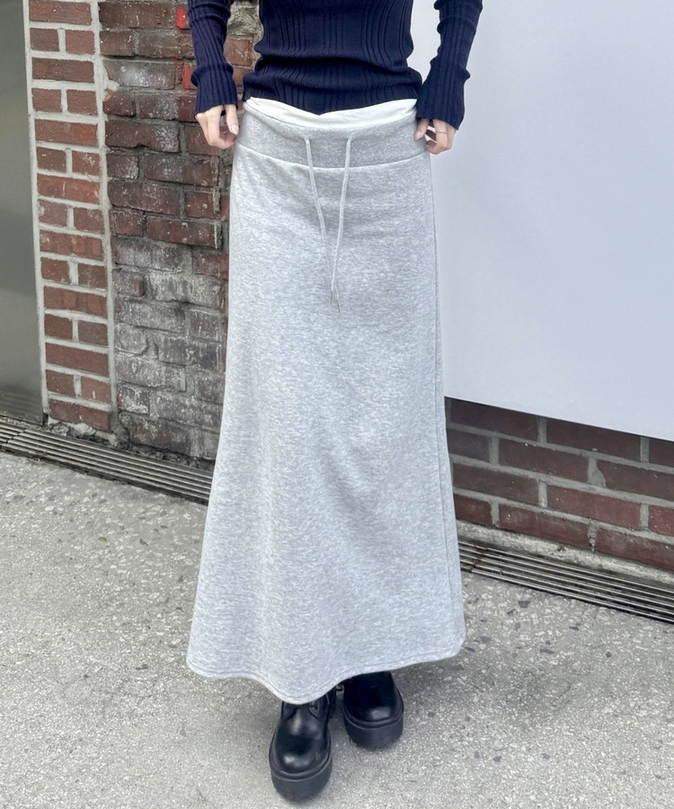 허리 배색 레이어드 스웻 맥시 스커트 그레이