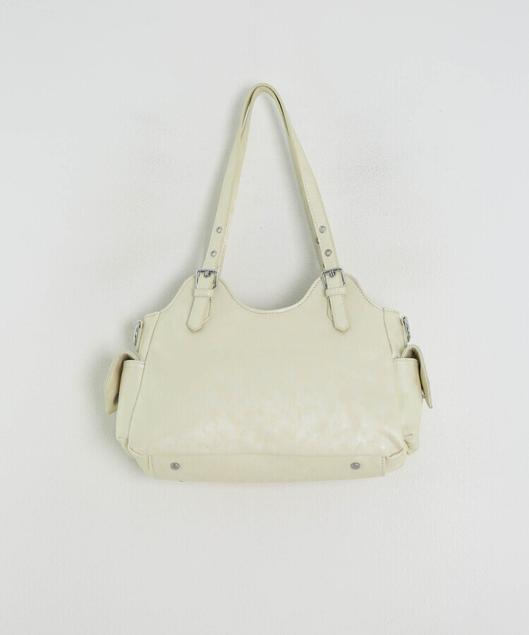 【今回の企画展限定キーリング贈呈】Y2Kマルチポケットショルダーバッグ