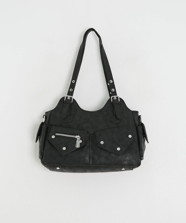 【今回の企画展限定キーリング贈呈】Y2Kマルチポケットショルダーバッグ