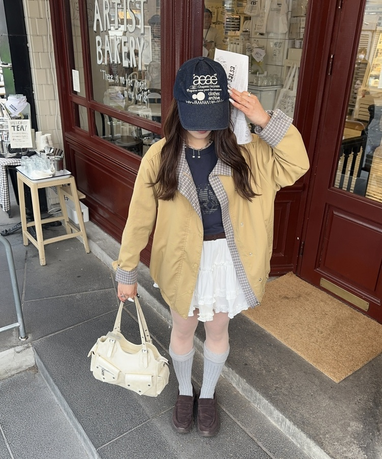 【今回の企画展限定キーリング贈呈】Y2Kマルチポケットショルダーバッグ BEIGE