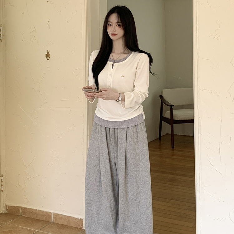 레이어드 펜던트 허리셔링 헨리넥 버튼 배색 레이어드 라운드넥 긴팔티셔츠 아이보리