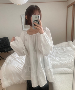 フリルパフワンピースブラウス IVORY