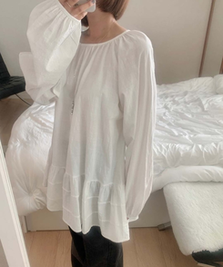 フリルパフワンピースブラウス IVORY