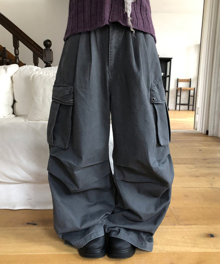 ツーピンタックカーゴワイドパンツ CHARCOAL