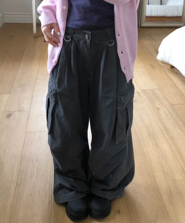 ツーピンタックカーゴワイドパンツ CHARCOAL