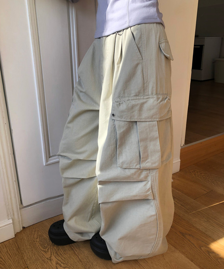 ツーピンタックカーゴワイドパンツ BEIGE